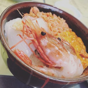 函館の朝は早い。