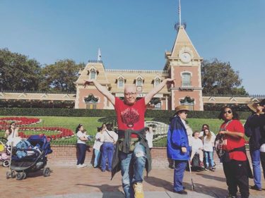 初めて海外のディズニーに。